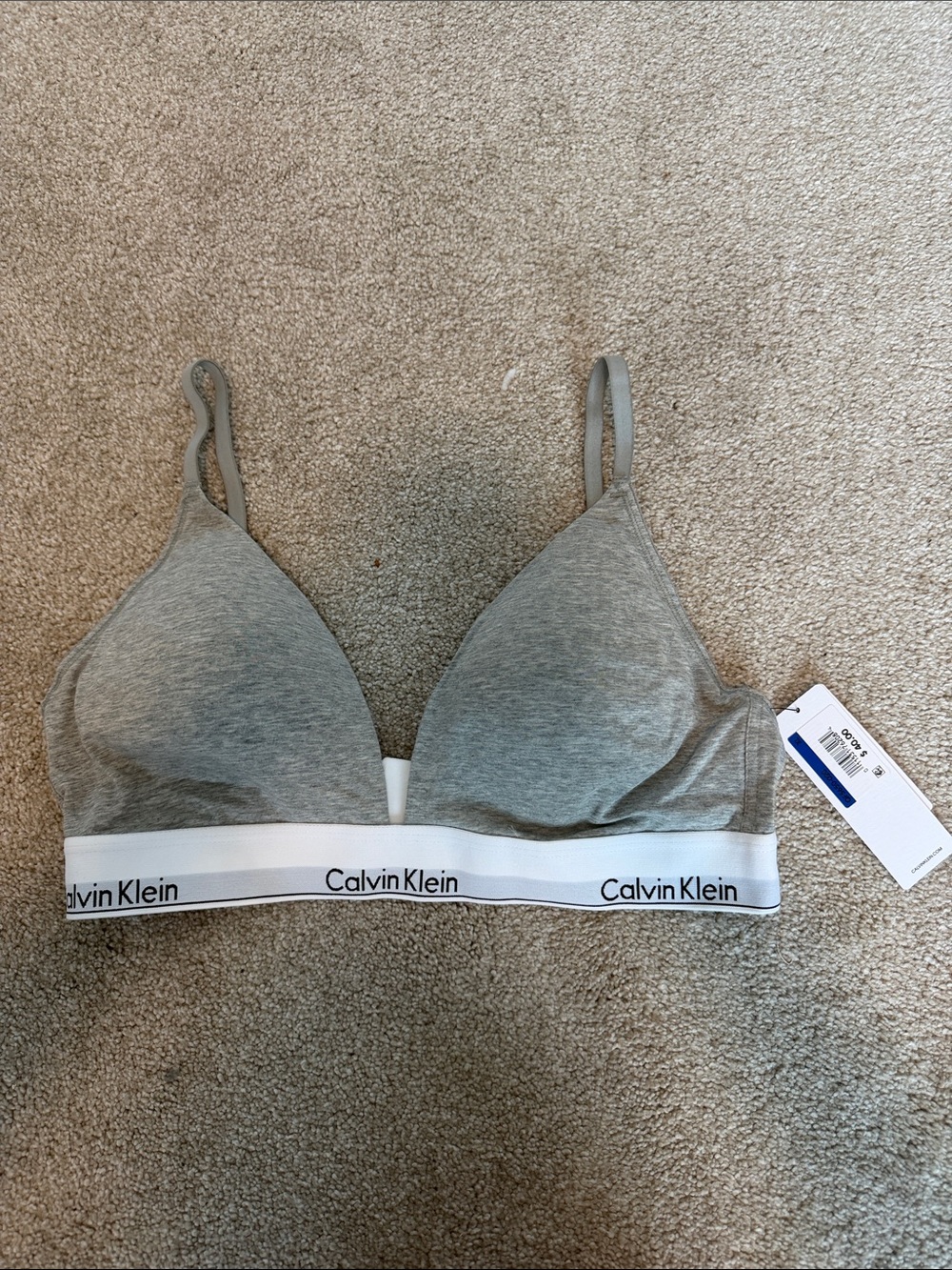 NWT Calvin Klein Lightly Lined Triangle Bralette